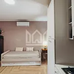 Gold Palace ***** Aparthotel Ferrara