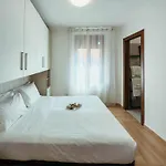Gold Palace ***** 4*