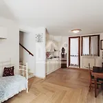 Aparthotel Gold Palace ***** Ferrara