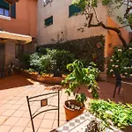 Gold Palace ***** 4*