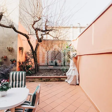 Gold Palace ***** 4* Ferrara