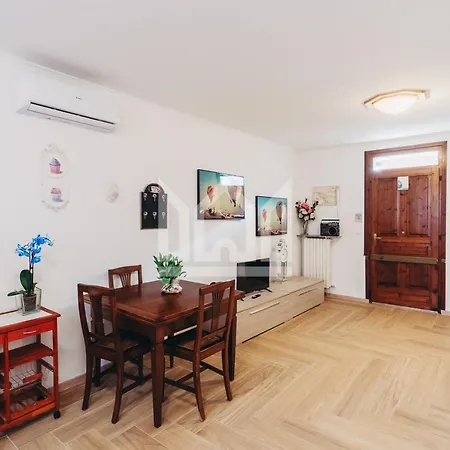 Hotel apartamentowy Gold Palace ***** Ferrara