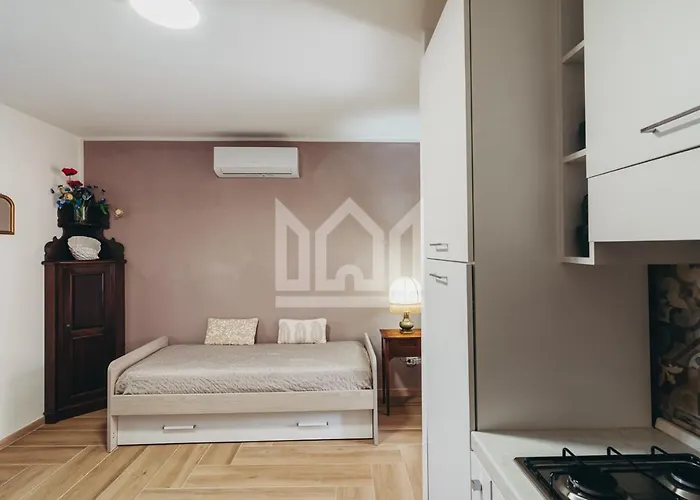 Gold Palace ***** Hotel apartamentowy Ferrara